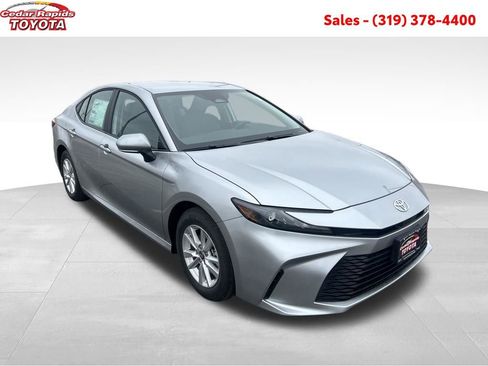 New 2026 Toyota Camry LE image 7