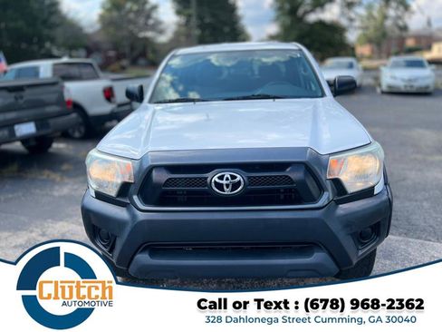 Used 2014 Toyota Tacoma PreRunner w/ Convenience Package image 2