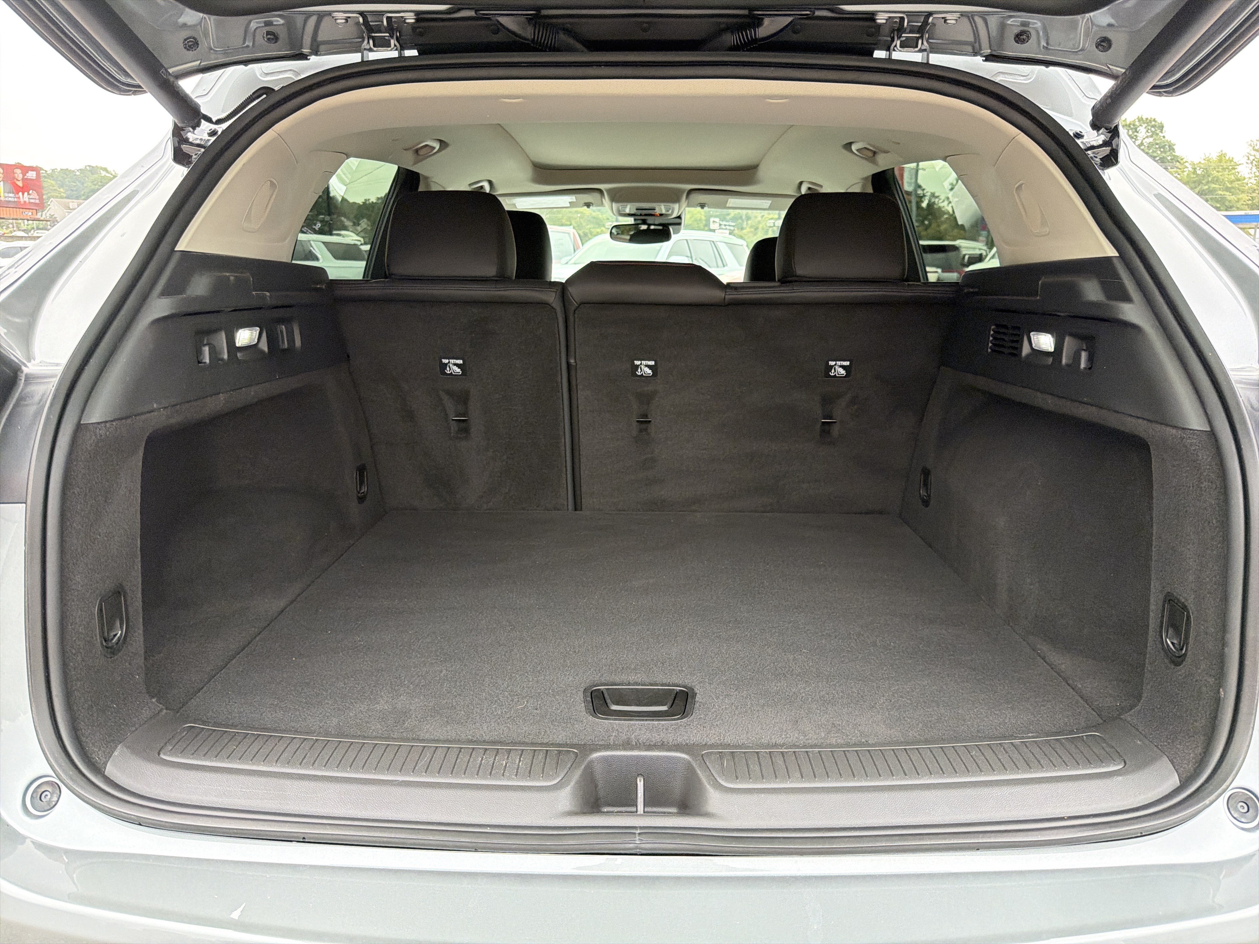 Used 2023 Buick Envision Essence w/ Technology Package I AWD/4WD image 19
