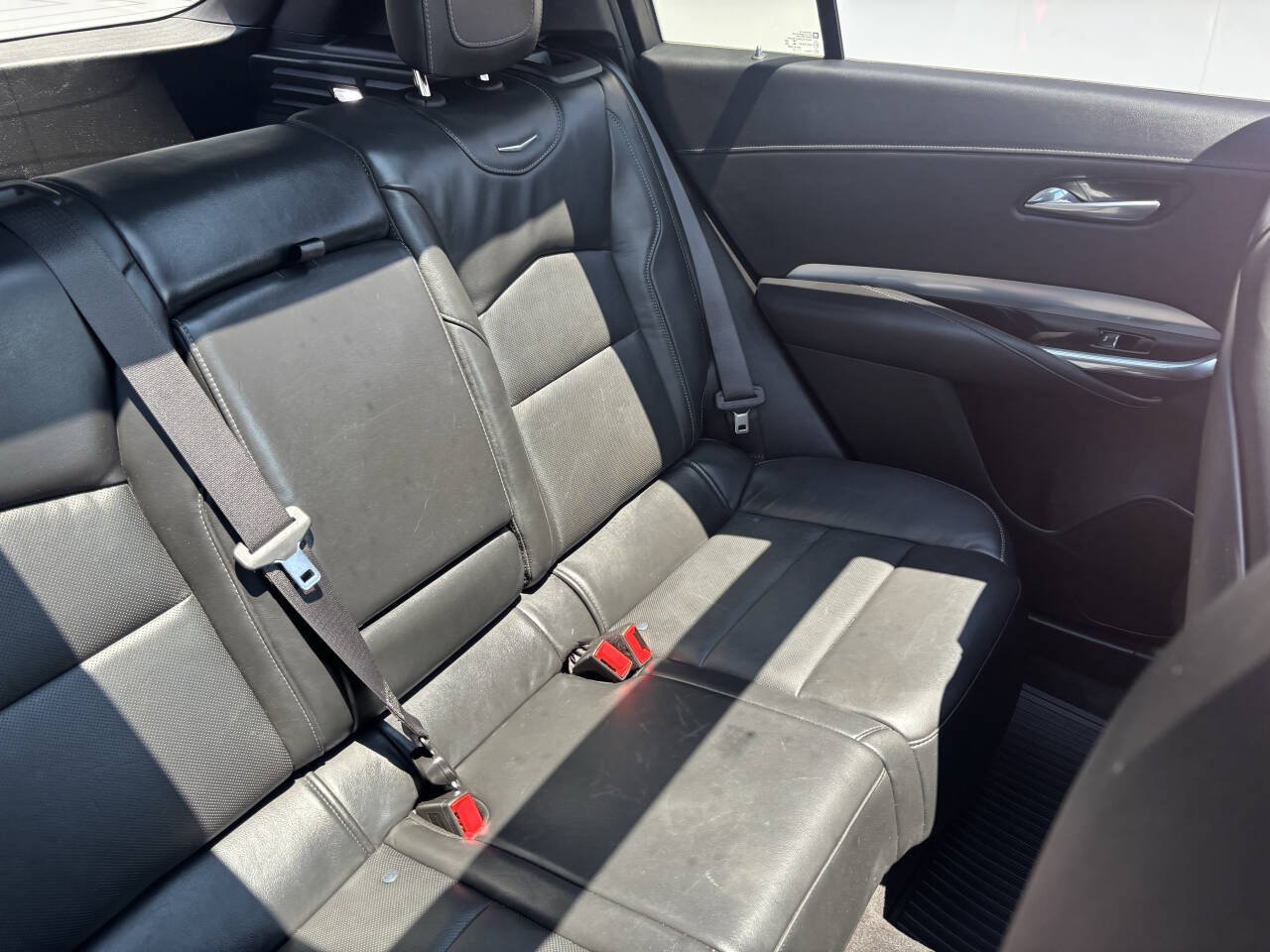 Used 2019 Cadillac XT4 Premium Luxury AWD/4WD image 15