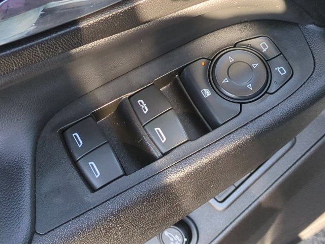 Used 2020 Chevrolet Equinox LT w/ Sport Edition FWD image 25