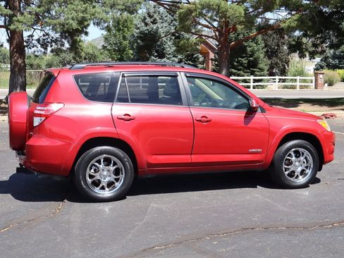 Used 2012 Toyota RAV4 Limited w/ Premium Plus Value Pkg AWD/4WD image 4