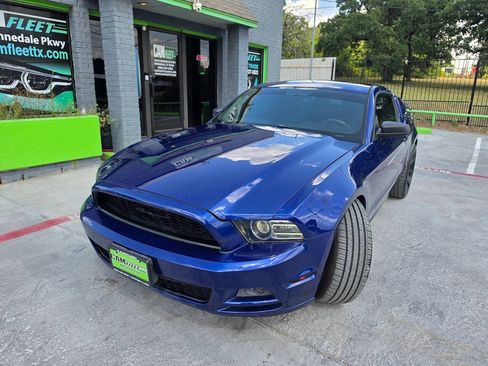 Used 2013 Ford Mustang Coupe RWD image 49