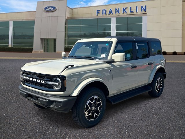 New 2026 Ford Bronco Outer Banks AWD/4WD image 3