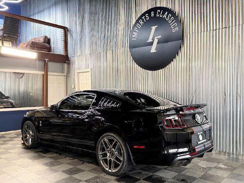 Used 2013 Ford Mustang Shelby GT500 image 5
