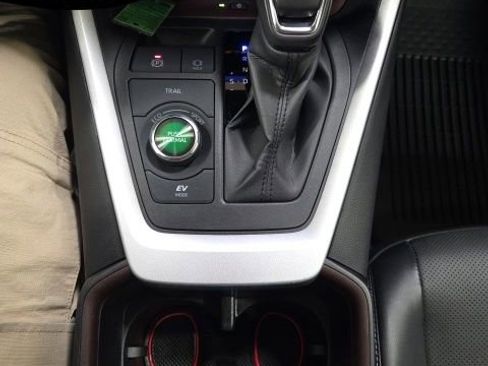 Used 2024 Toyota RAV4 Limited w/ Advanced Technology Package image 25