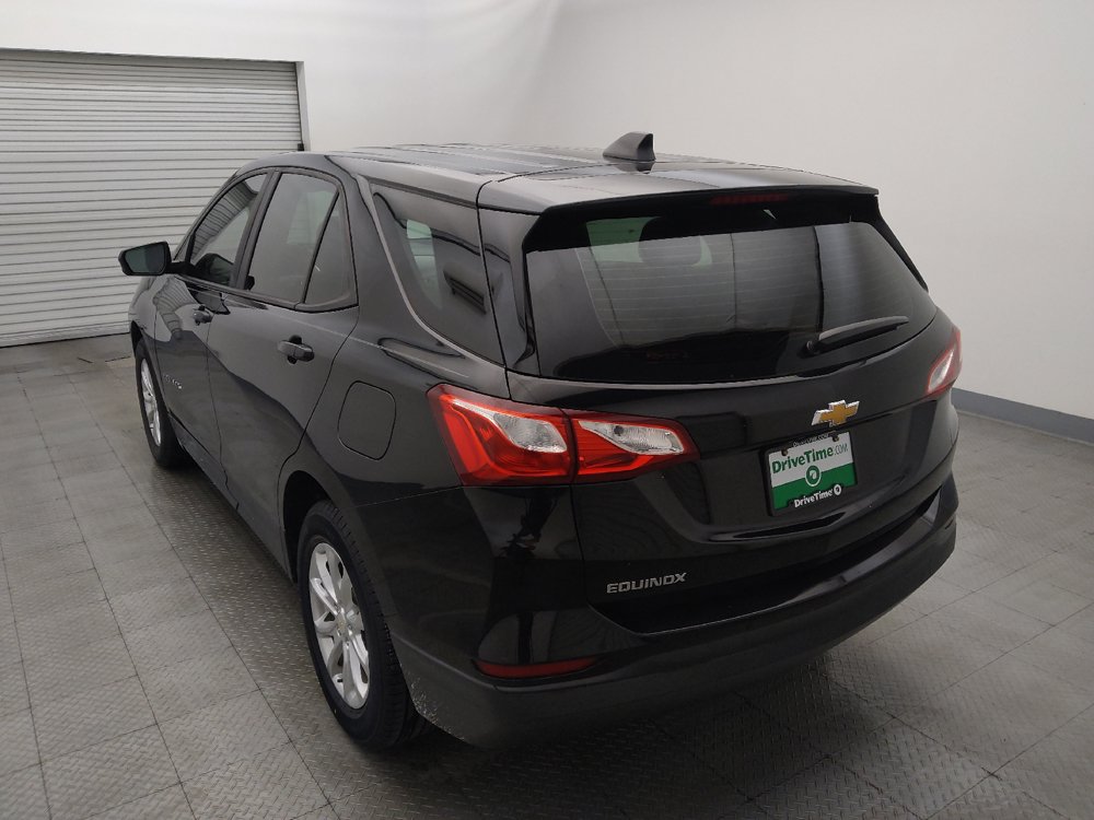 Used 2021 Chevrolet Equinox LS FWD image 5