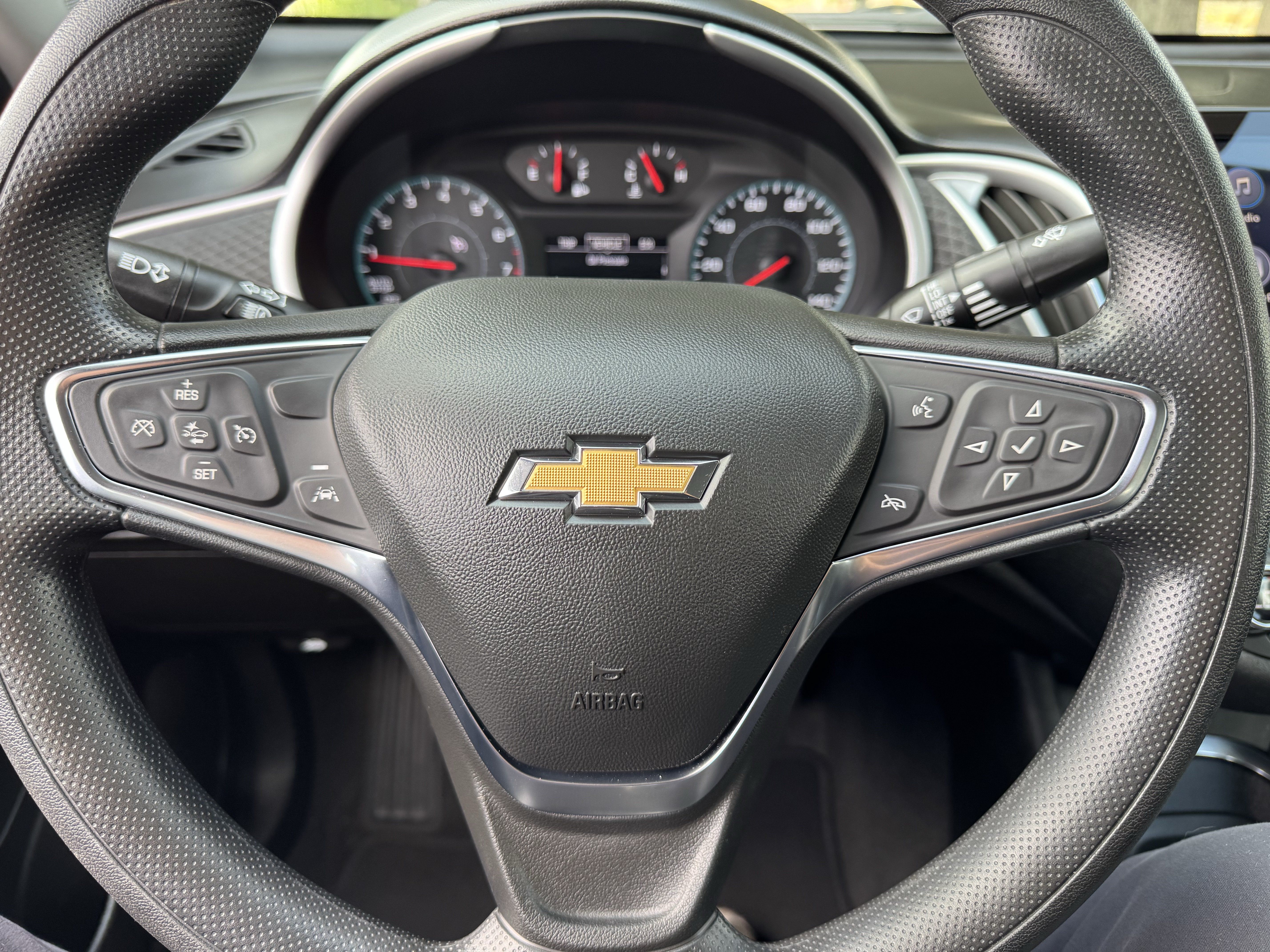 Certified 2025 Chevrolet Malibu LT FWD image 34
