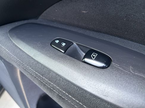 Used 2015 Nissan Pathfinder SV w/ Trailer Tow Package image 53