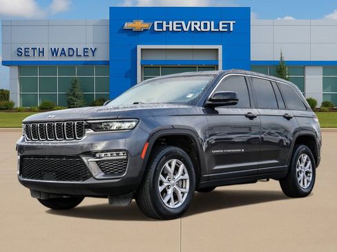 Used 2022 Jeep Grand Cherokee Limited AWD/4WD image 3