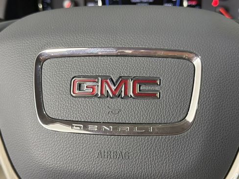 Certified 2023 GMC Acadia Denali w/ Black Diamond Edition image 24
