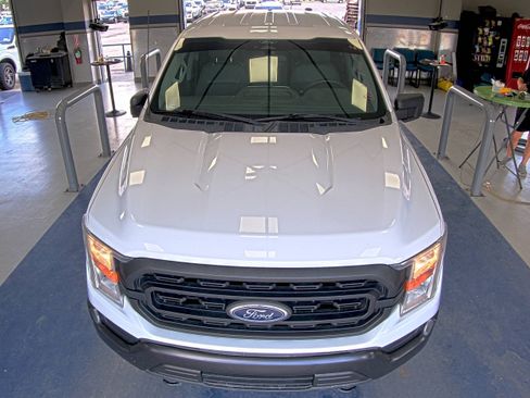 Used 2022 Ford F150 XL w/ Trailer Tow Package AWD/4WD image 4