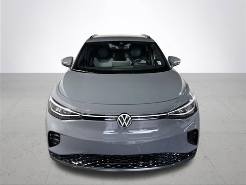 Certified 2024 Volkswagen ID.4 Standard image 3