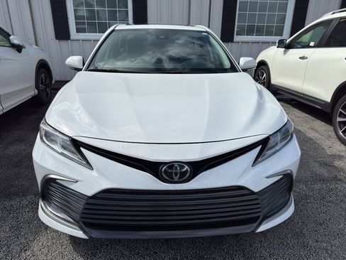 Used 2024 Toyota Camry LE w/ Convenience Package FWD image 2