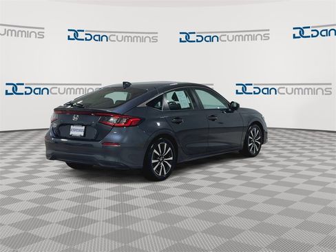 Used 2023 Honda Civic EX-L image 9