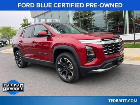 Used 2025 Chevrolet Equinox LT AWD/4WD image 1