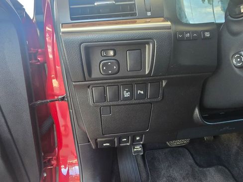 Used 2015 Lexus ES 350 w/ Luxury Package image 16