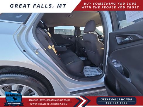 Used 2018 Chevrolet Malibu LT image 15