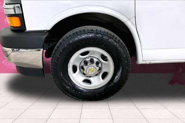 Certified 2025 Chevrolet Express 3500 LT w/ LT Preferred Equipment Group RWD image 11