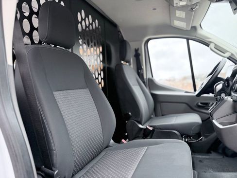 Used 2025 Ford Transit 250 Low Roof w/ Exterior Upgrade Package RWD image 21