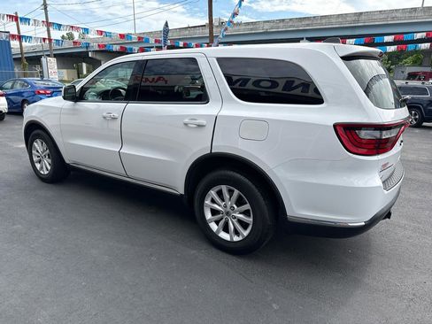 Used 2019 Dodge Durango SXT w/ 3rd Row Seating Group AWD/4WD image 7