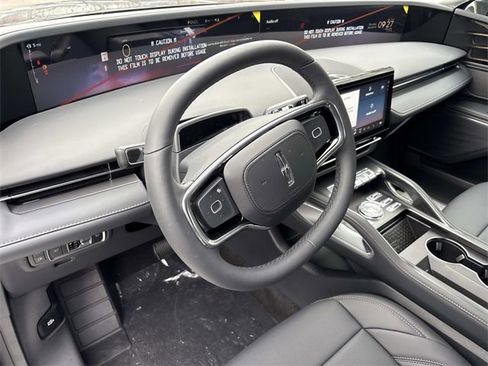 New 2026 Lincoln Nautilus Premier w/ Jet Appearance Package image 23