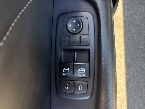 Used 2016 Dodge Challenger R/T Scat Pack image 10