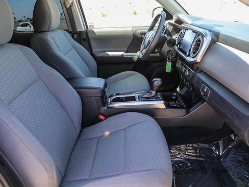 Used 2021 Toyota Tacoma SR5 RWD image 16