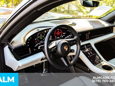 Used 2026 Porsche Taycan RWD image 31