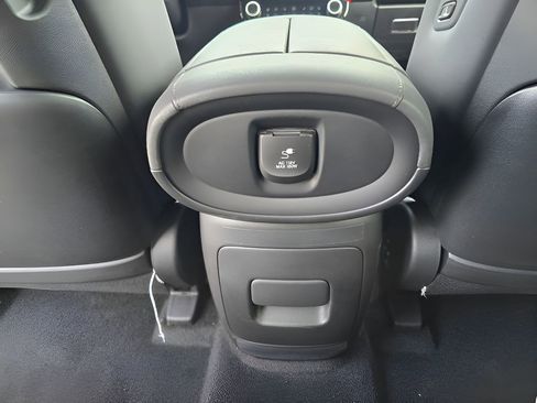 Used 2026 Hyundai Palisade Calligraphy image 27