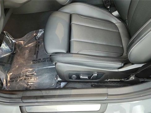 Used 2025 BMW 330i xDrive Sedan image 34