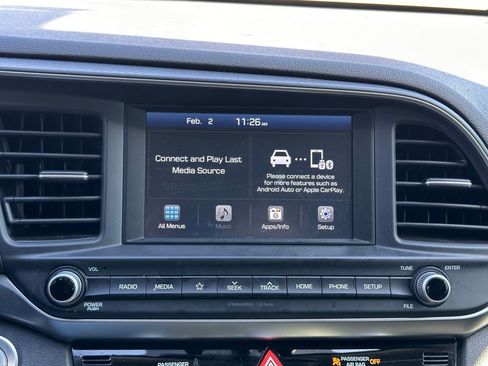 Used 2019 Hyundai Elantra Value Edition w/ Winter Weather Package image 30