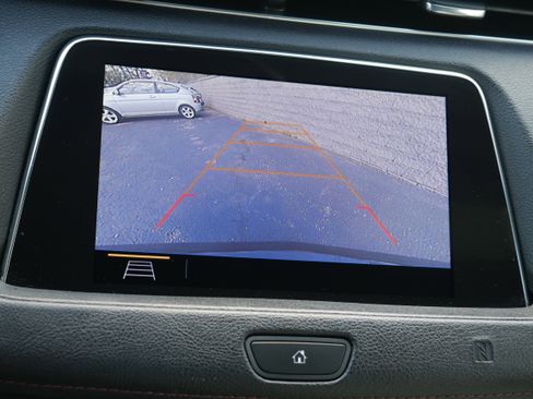 Certified 2019 Cadillac XT4 Sport w/ Cold Weather Package AWD/4WD image 18