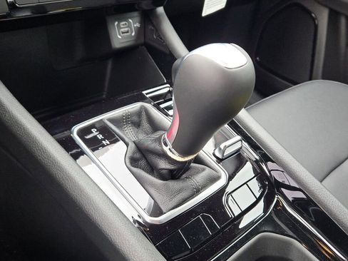 New 2026 Jeep Compass Limited image 26