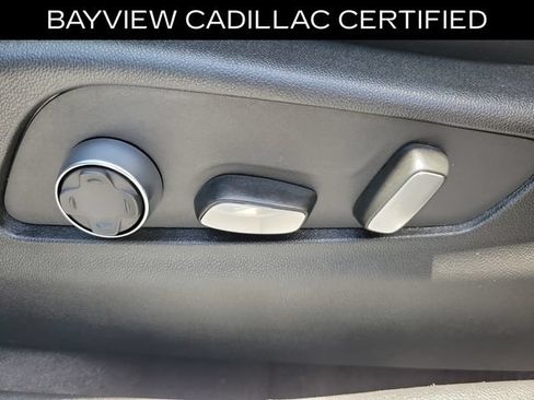 Certified 2025 Cadillac XT4 Premium Luxury FWD image 24