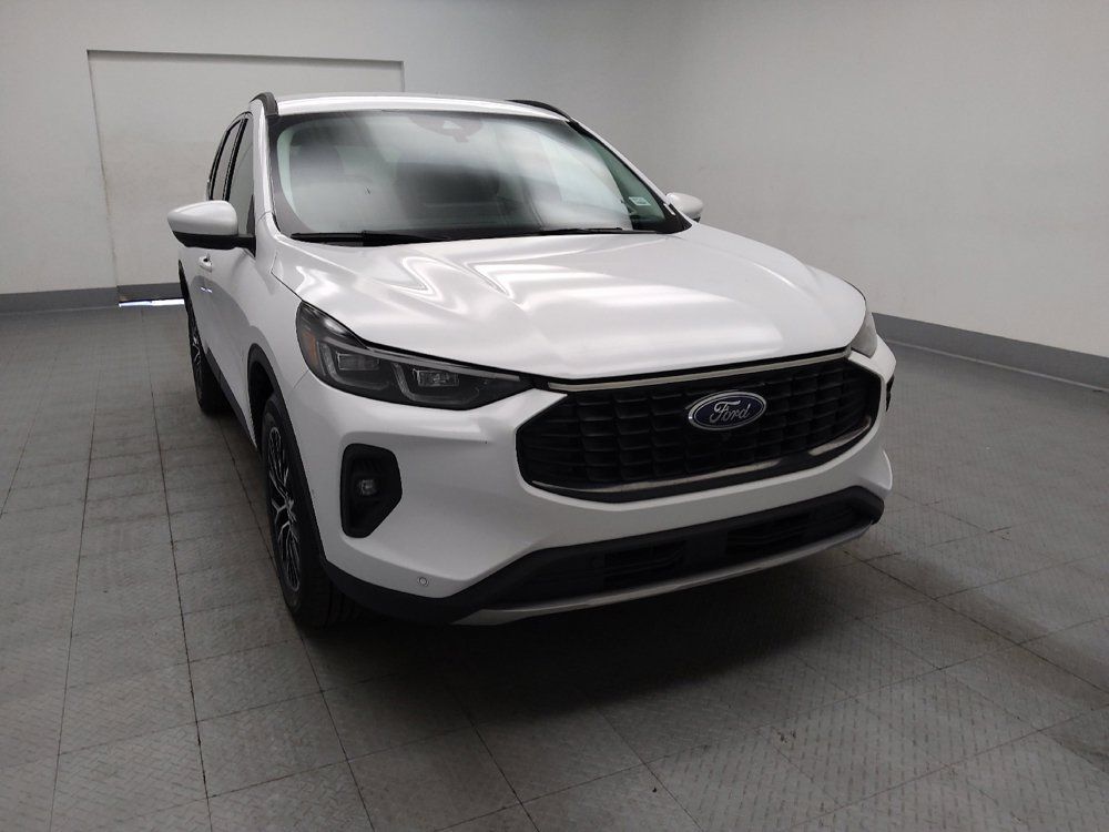 Used 2023 Ford Escape SE w/ PHEV Premium Package FWD image 13