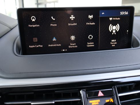 Used 2023 Acura MDX w/ Technology Package FWD image 40