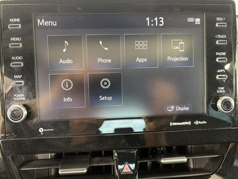 Used 2021 Toyota Camry SE FWD image 19