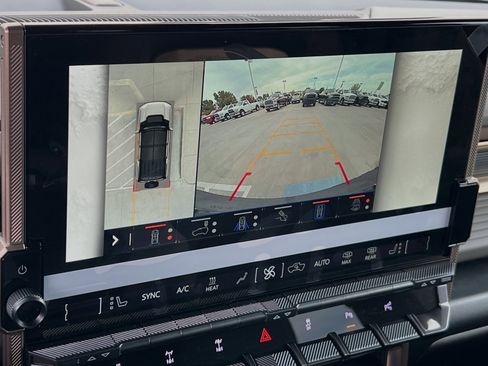 New 2025 GMC Hummer EV 3X w/ Extreme Off-Road Package image 21