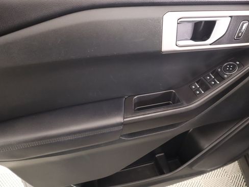 Used 2021 Ford Explorer 2WD w/ Class III Trailer Tow Package image 15