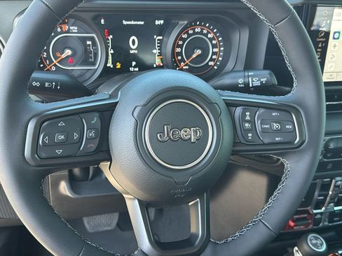 New 2026 Jeep Gladiator Mojave AWD/4WD image 14
