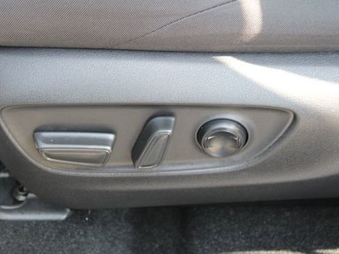 Used 2021 Toyota RAV4 SE w/ Weather & Moonroof Package AWD/4WD image 35