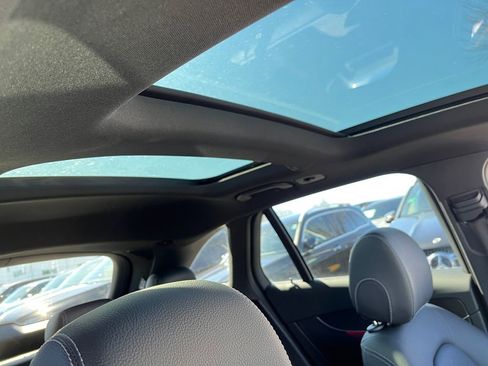 Certified 2022 Mercedes-Benz GLC 300 4MATIC w/ Multimedia Package Lite image 17