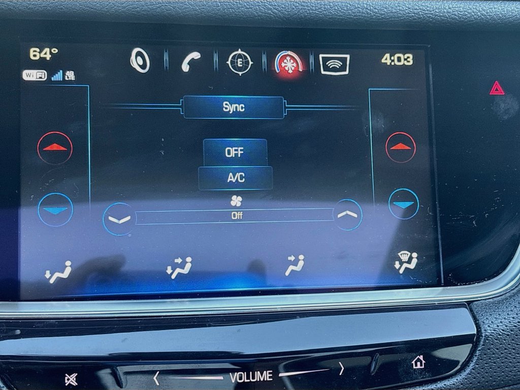 Used 2019 Cadillac XT5 Luxury w/ Sport Package FWD image 16