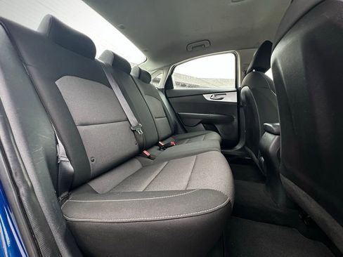 Used 2022 Kia Forte LXS image 25