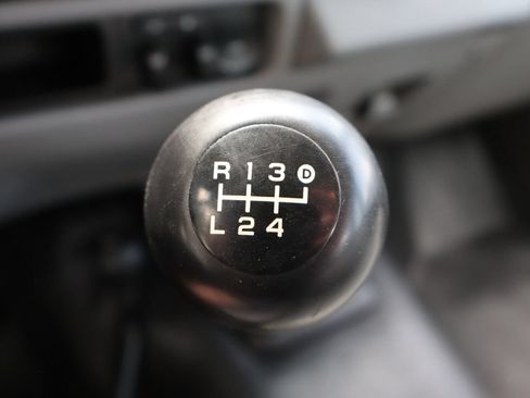 Used 2005 Ford F350 XL AWD/4WD image 33