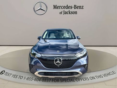 Used 2023 Mercedes-Benz EQE 350+ SUV image 8
