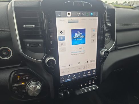 Used 2023 RAM 1500 Laramie AWD/4WD image 22