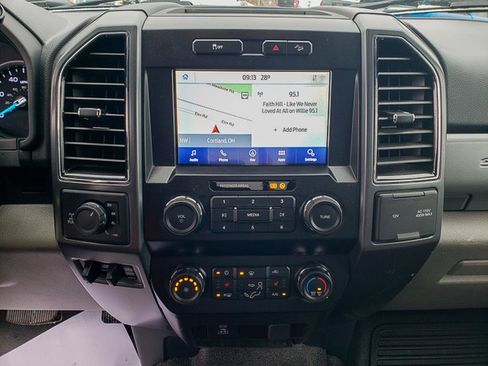 Used 2022 Ford F250 XLT w/ XLT Premium Package image 14