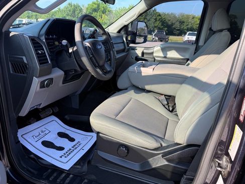 Used 2021 Ford F250 XL w/ STX Appearance Package AWD/4WD image 13